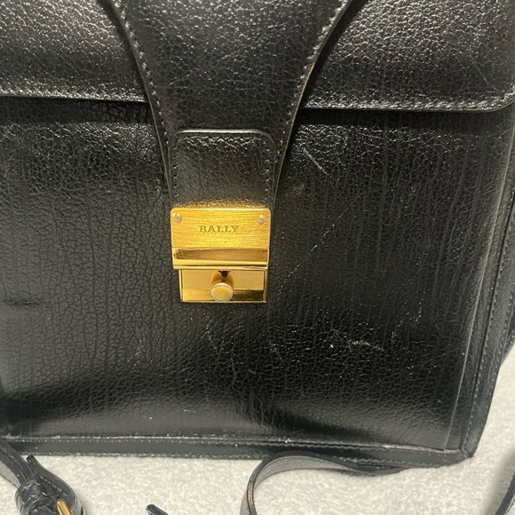 Bally Vintage Leather 2 Way shoulder Bag - Picture 16 of 16